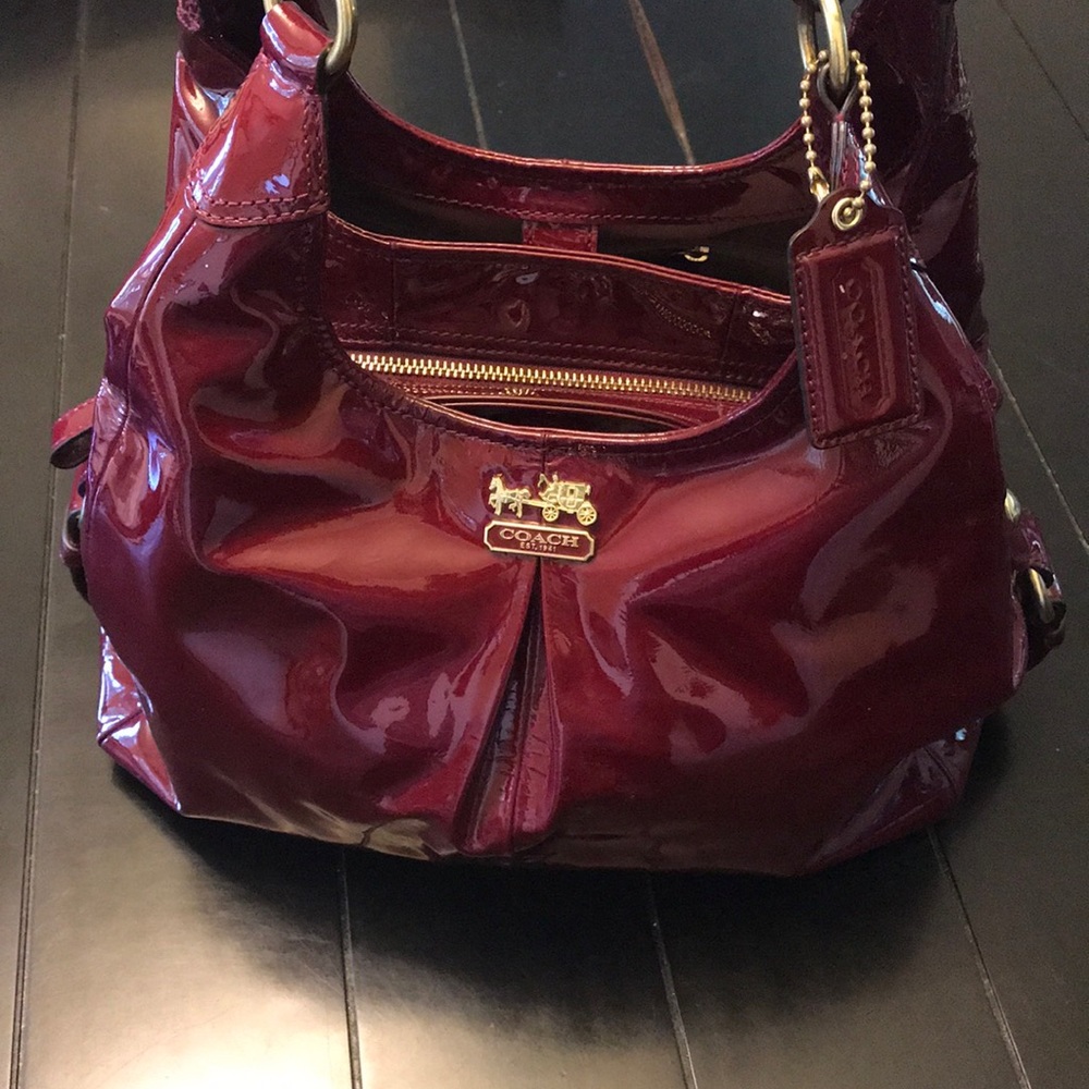 Coach patent leather cranberry hobo